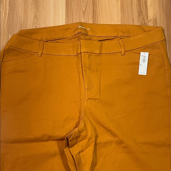 Old Navy New Stylish mustard yellow pants.
Plus size tall size 20. - Picture 2 of 6